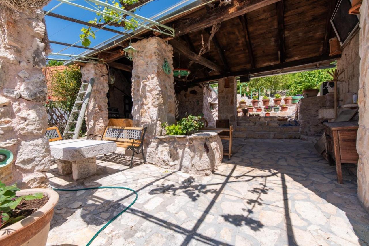 Villa Pristinus Krstatice Esterno foto