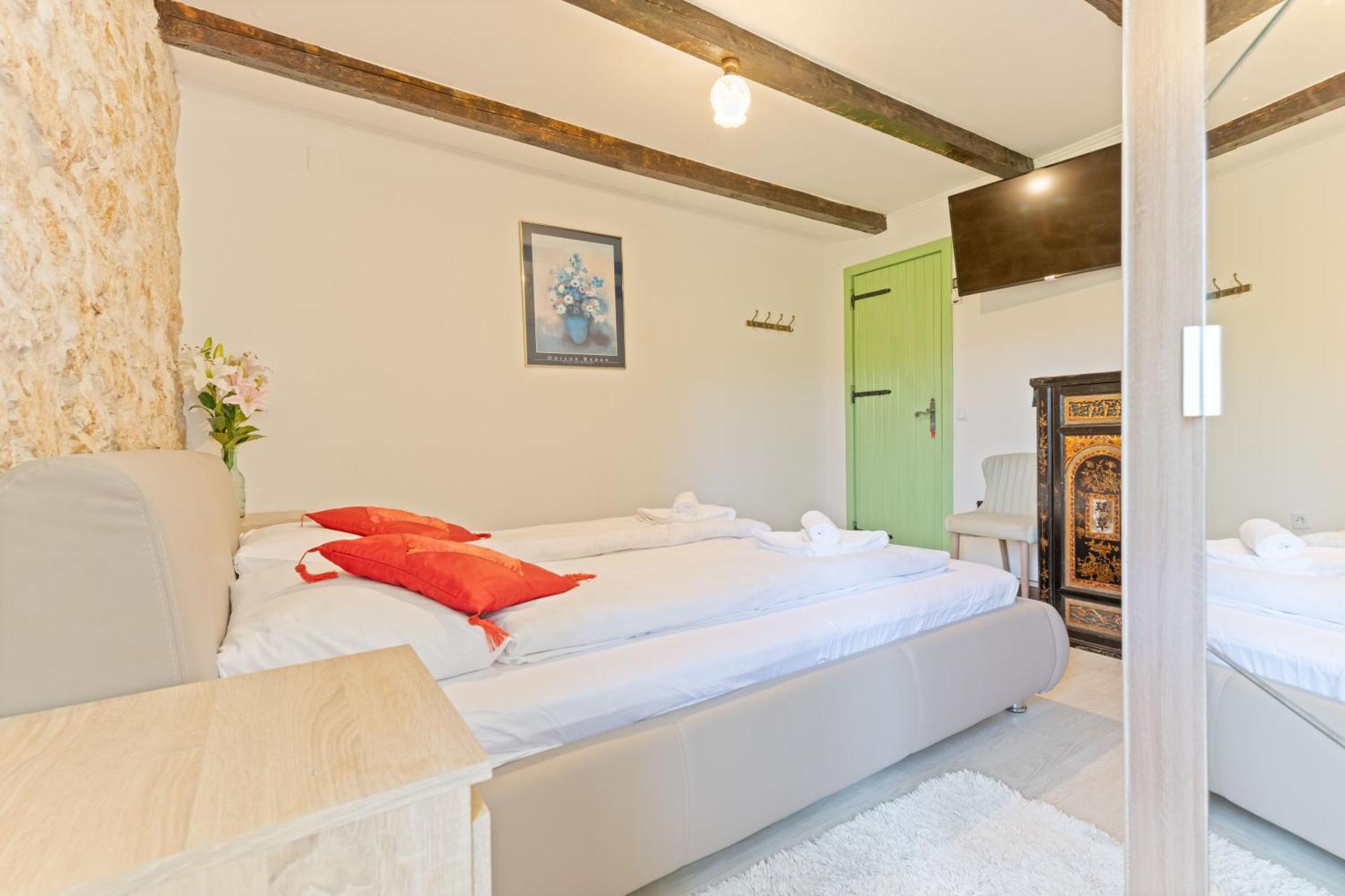 Villa Pristinus Krstatice Esterno foto